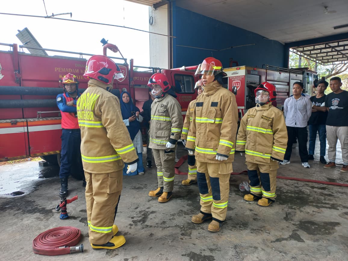 Training dan Sertifikasi Regu Penanggulangan Kebakaran Klas C